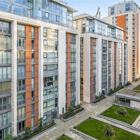 1 Bedroom Apartment Royal Docks London Exterior foto